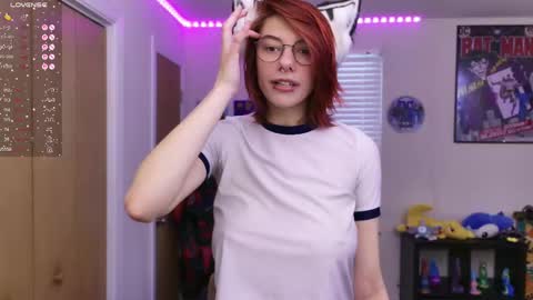 Rat online show from September 22, 2025, 4:20 pm