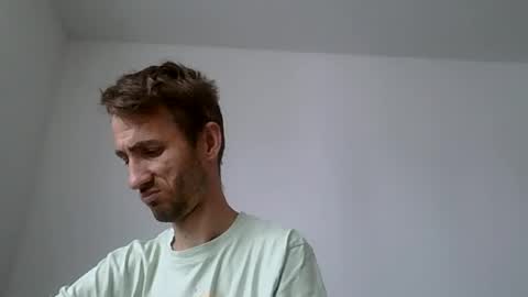 Snapshot of deaf_fc_union_berlin14 chatting on June 30, 2026, 11:00 am robert online show from June 30, 2026, 11:00 am