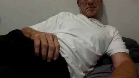 deanofflove221000 online show from March 6, 2026, 6:59 pm