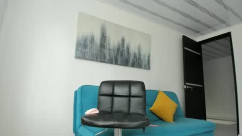 Snapshot of dear_lola chatting on July 2, 2026, 7:31 pm dear_lola online show from July 2, 2026, 7:31 pm