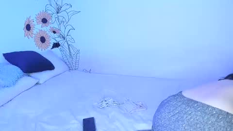 Snapshot of dear_venus chatting on January 13, 2025, 12:19 am venus adam online show from January 13, 2025, 12:19 am