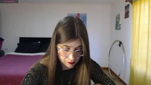 Snapshot of dearlilith6666 chatting on May 25, 2026, 4:35 pm dearlilith6666 online show from May 25, 2026, 4:35 pm