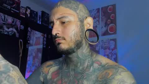    online show from October 11, 2025, 6:39 pm