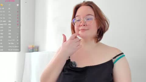 DeboraDebbieDee online show from August 3, 2026, 9:04 am