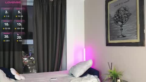 Eva online show from October 22, 2025, 6:07 pm