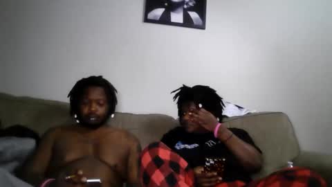 DeboDimples online show from December 21, 2025, 3:57 am