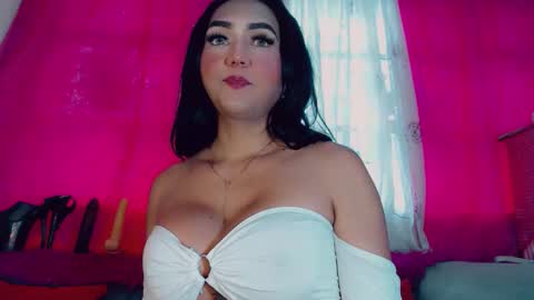 deboragill online show from April 20, 2026, 11:50 pm