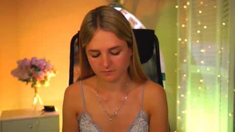 Debora online show from March 30, 2026, 3:07 am