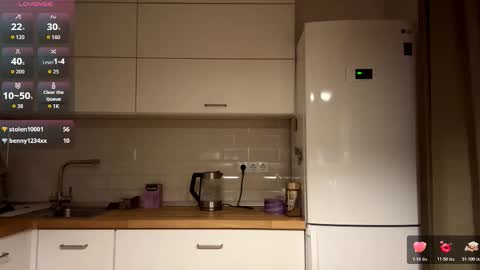 Hello My name is Sarah im new model here and little but shy. online show from March 6, 2026, 5:20 pm