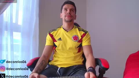 Santiago online show from October 12, 2025, 4:06 pm