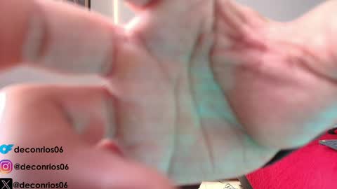 Santiago online show from April 18, 2026, 7:58 pm