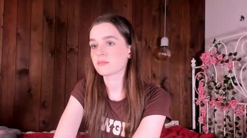 Annie online show from November 11, 2025, 8:09 pm