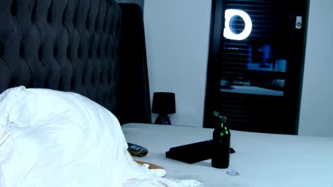   Tikhomirov old usersname    Instagram- tikhomirovandreea17 Twitter DeeaOfficial17  online show from December 14, 2024, 1:38 pm