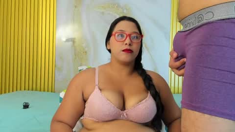 Snapshot of deepandcurvy chatting on April 24, 2026, 12:07 pm deepandcurvy online show from April 24, 2026, 12:07 pm