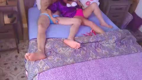 deeplyhydrates online show from March 7, 2026, 4:26 pm