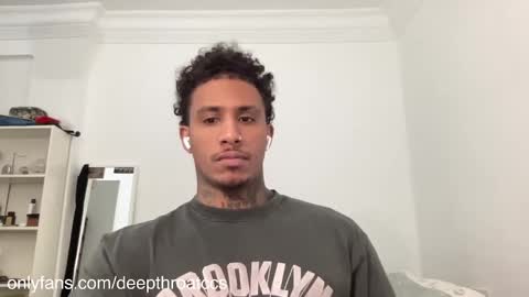 Snapshot of deepthroatfucker_ccs chatting on December 12, 2024, 10:45 am deepthroatfucker_ccs online show from December 12, 2024, 10:45 am