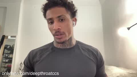 Snapshot of deepthroatfucker_ccs chatting on December 22, 2024, 1:11 pm deepthroatfucker_ccs online show from December 22, 2024, 1:11 pm