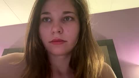 deepthroatqueen33 online show from January 7, 2026, 11:23 am