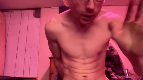 Hung-Lo online show from February 12, 2025, 9:52 am