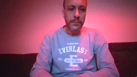 Snapshot of degrandis chatting on November 8, 2025, 7:01 pm Luka Magic online show from November 8, 2025, 7:01 pm