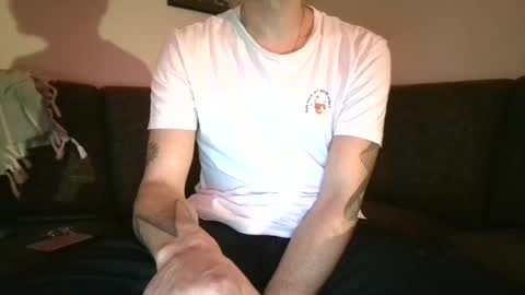 Snapshot of degrandis chatting on March 7, 2026, 11:02 pm Luka Magic online show from March 7, 2026, 11:02 pm