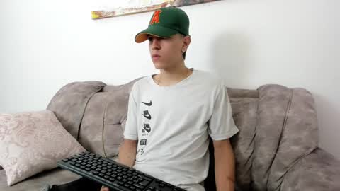 DEIVY online show from February 26, 2025, 7:49 pm