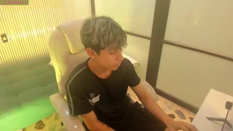 Deilan Wolf  online show from March 2, 2026, 4:47 am