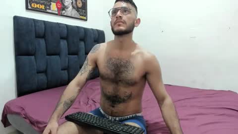 deilnal_zafiro online show from December 5, 2025, 12:08 am