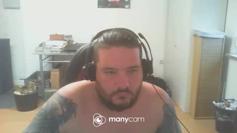 deinspielzeug87 online show from December 30, 2024, 1:25 pm