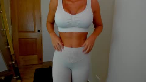 deisymadrid online show from January 20, 2025, 5:59 pm