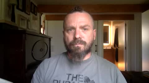 Hermes online show from April 19, 2026, 8:35 am