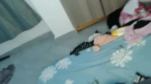 Snapshot of dela141713 chatting on February 20, 2025, 10:37 am dela141713 online show from February 20, 2025, 10:37 am