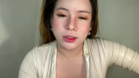 iyalicious online show from February 6, 2025, 7:40 pm