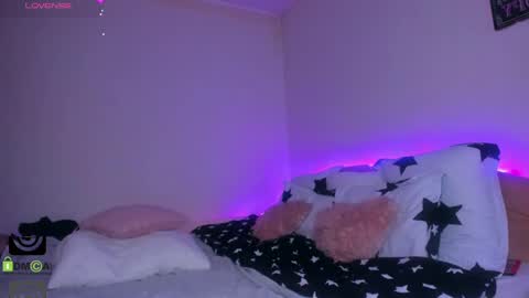 Mila online show from February 26, 2025, 4:47 am