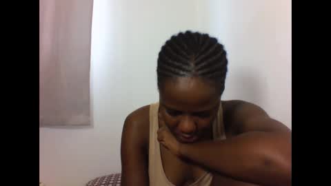 Snapshot of deliciousbabe01 chatting on May 6, 2026, 6:30 am EVAH online show from May 6, 2026, 6:30 am
