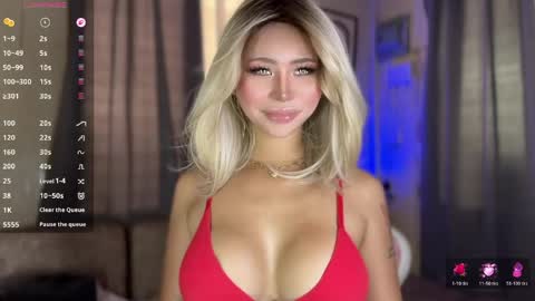 Snapshot of deliciousfaye chatting on May 14, 2026, 4:30 am Hello your loving faye 3 online show from May 14, 2026, 4:30 am