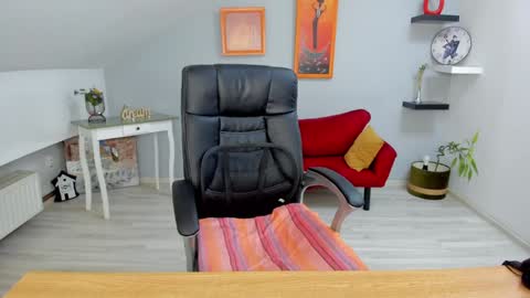 DeliciousLolly online show from January 13, 2025, 10:25 am