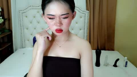 Snapshot of deliciously_sophie chatting on June 23, 2026, 5:16 am Sophie online show from June 23, 2026, 5:16 am