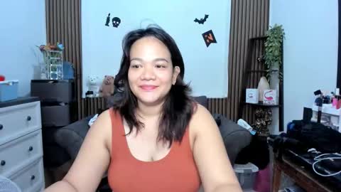 delightfulcurvy online show from November 6, 2025, 2:23 am