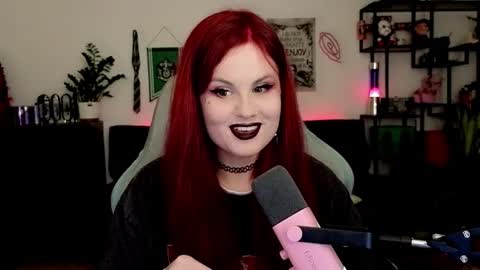 dellacrush_ online show from March 9, 2026, 6:12 pm