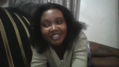 dellarine517299 online show from May 8, 2026, 9:09 pm