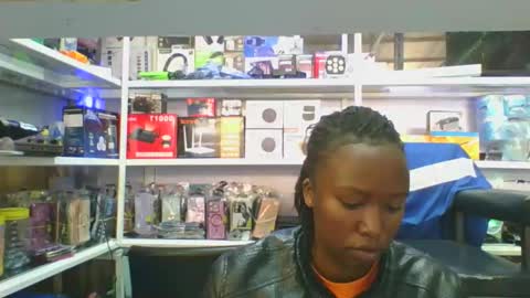 Snapshot of dellyk1 chatting on September 11, 2025, 7:19 am dellyk1 online show from September 11, 2025, 7:19 am