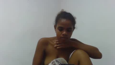 delphine online show from March 6, 2026, 6:54 am