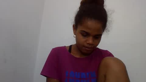 delphine online show from June 5, 2026, 7:14 am