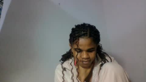 delphine online show from July 20, 2026, 7:00 am