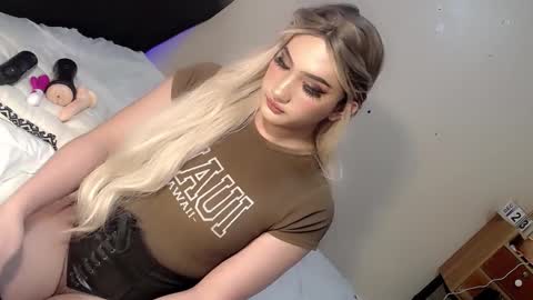 Chesca online show from December 25, 2024, 5:37 pm