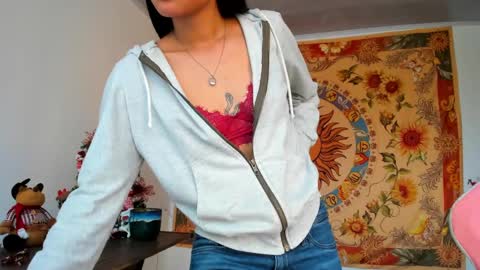 demeter__ online show from December 6, 2024, 9:24 pm