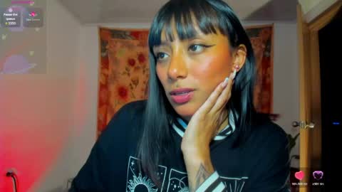 demeter__ online show from April 19, 2026, 11:40 pm