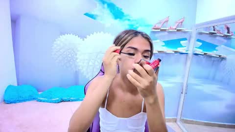 DEMI online show from February 19, 2026, 12:01 pm