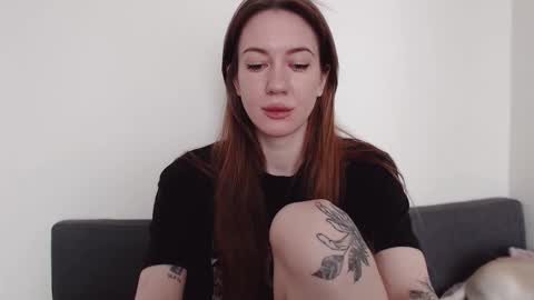 Demi. not your babybabebb and other shit online show from September 19, 2025, 8:38 am